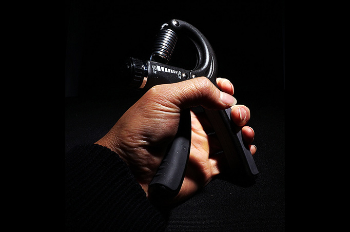 Käden otteen vahvistaja